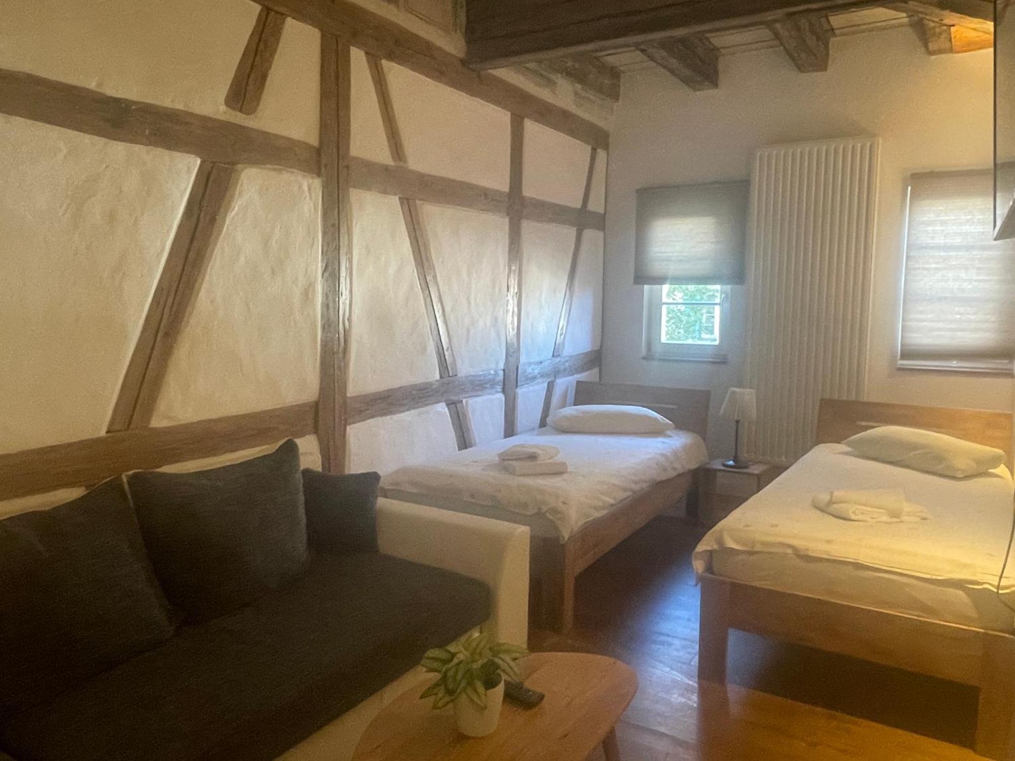 Gaestezimmer An Der Stadtmauer Besigheim Kültér fotó